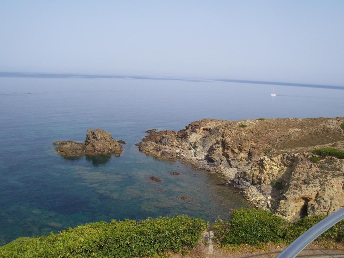Hotel La Caletta Торре-дей-Корсари Экстерьер фото