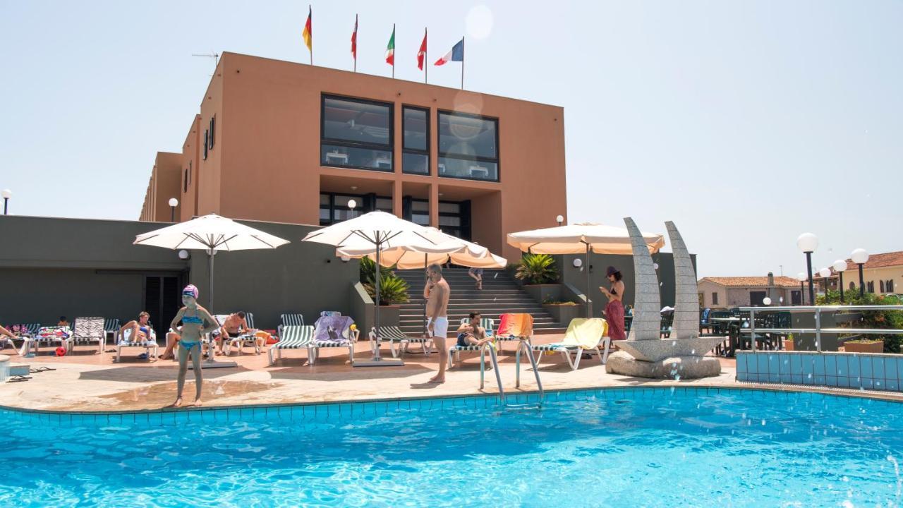 Hotel La Caletta Торре-дей-Корсари Экстерьер фото