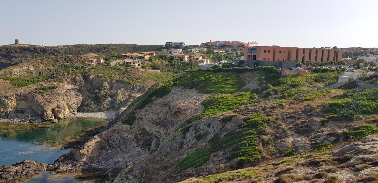 Hotel La Caletta Торре-дей-Корсари Экстерьер фото