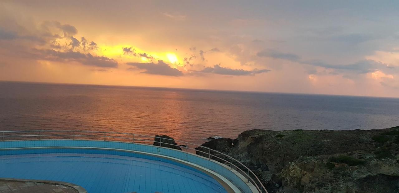 Hotel La Caletta Торре-дей-Корсари Экстерьер фото